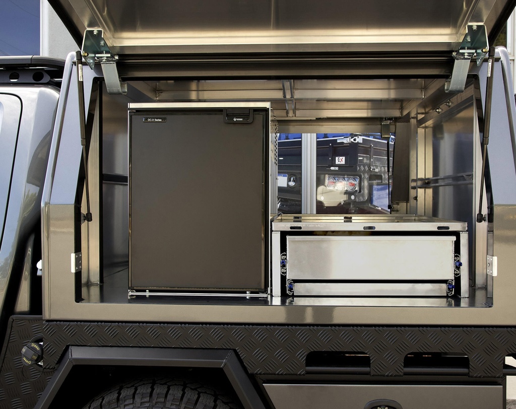 Front view of Bushman DC85-X Fridge Box mounted on a 4WD