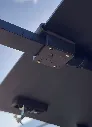 clip-gullwing-closeup.webp